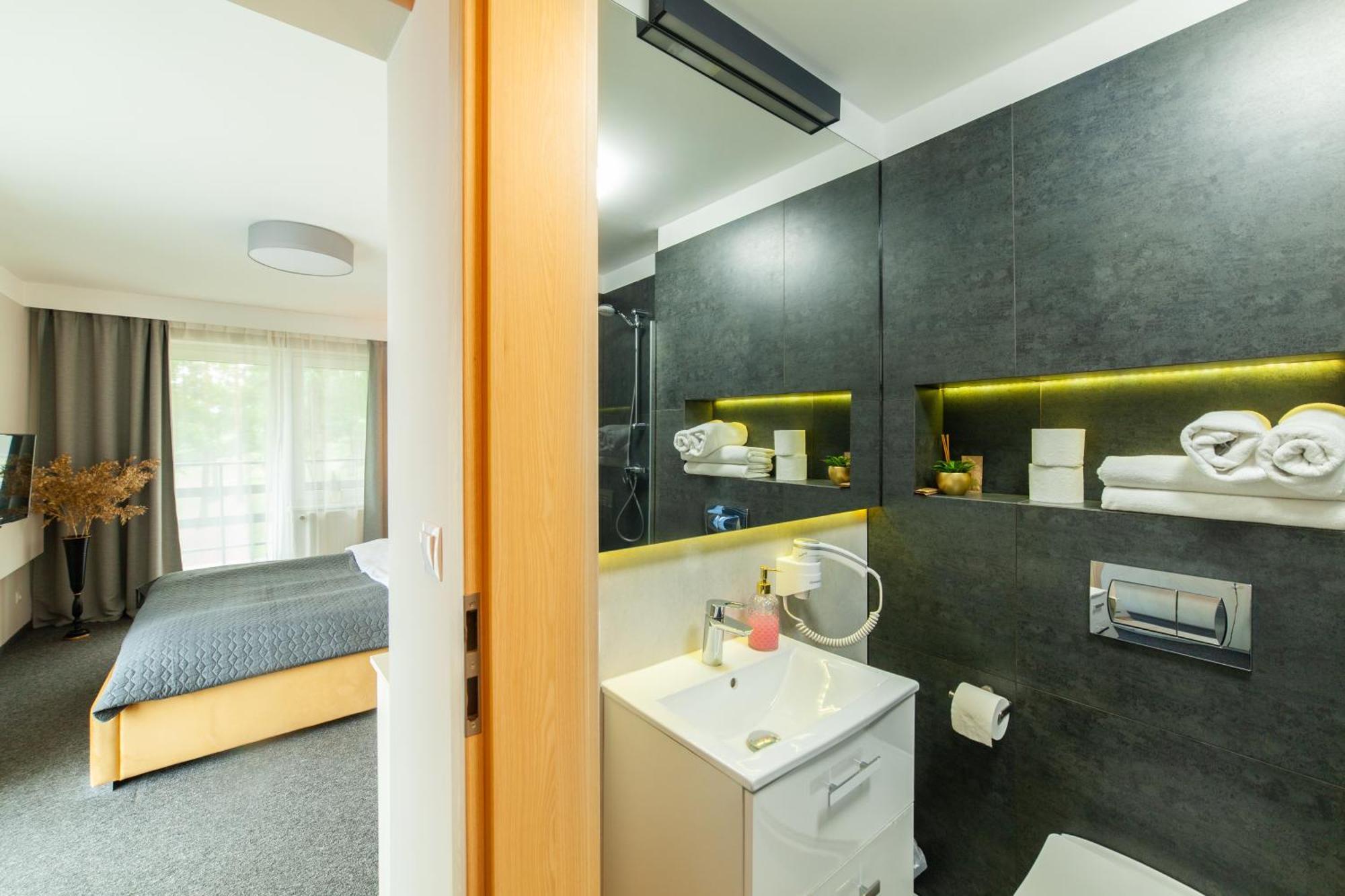 Blis Apartamenty Lubliniec Esterno foto